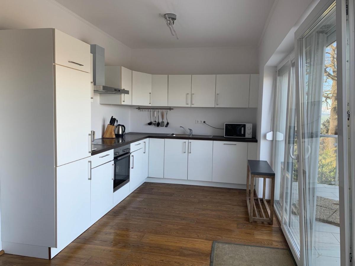 Hilltop Apartment *